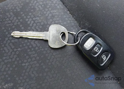 2010 Hyundai Elantra Se из США, поврежденный, VIN KMHDU4AD4AU922131